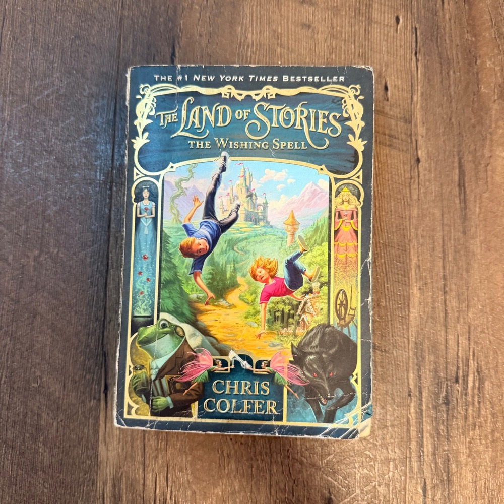 The Land of Stories The Wishing Spell Chris Colfer Paperback Fantasy Book 1